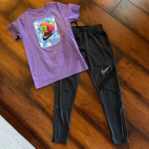 Nike Outfit Boys Size Youth XS Short Sleeve Shirt and Joggers PLAY CONDITION